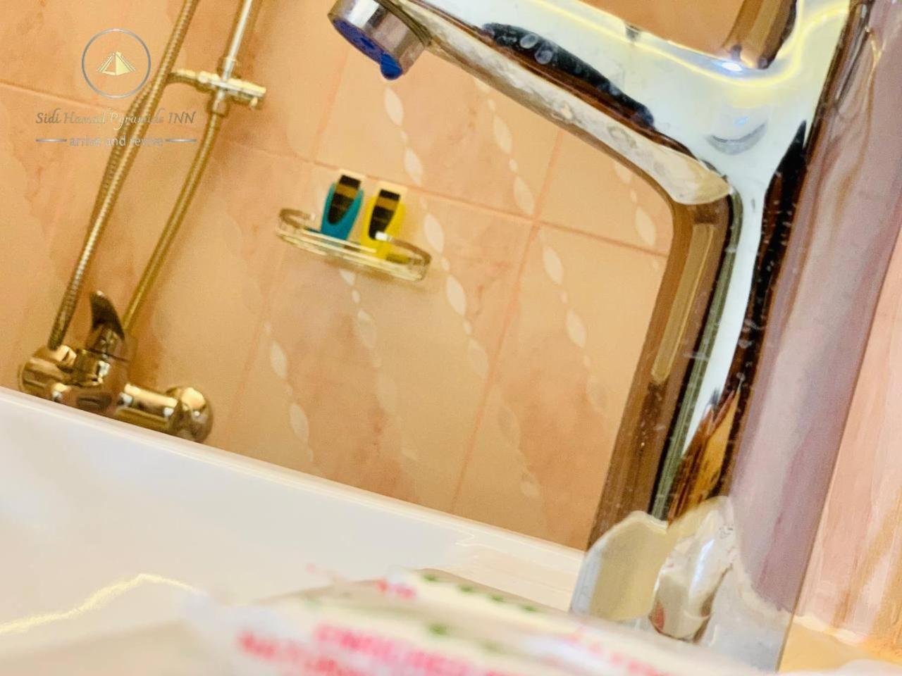 Sidi Hamad Pyramids View Hotel Kafrat al Jabal Ngoại thất bức ảnh