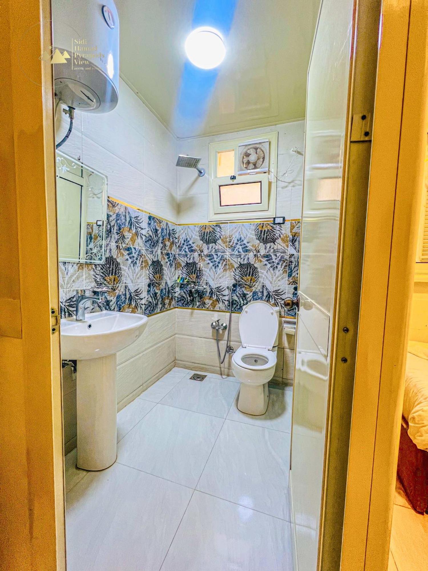 Sidi Hamad Pyramids View Hotel Kafrat al Jabal Ngoại thất bức ảnh